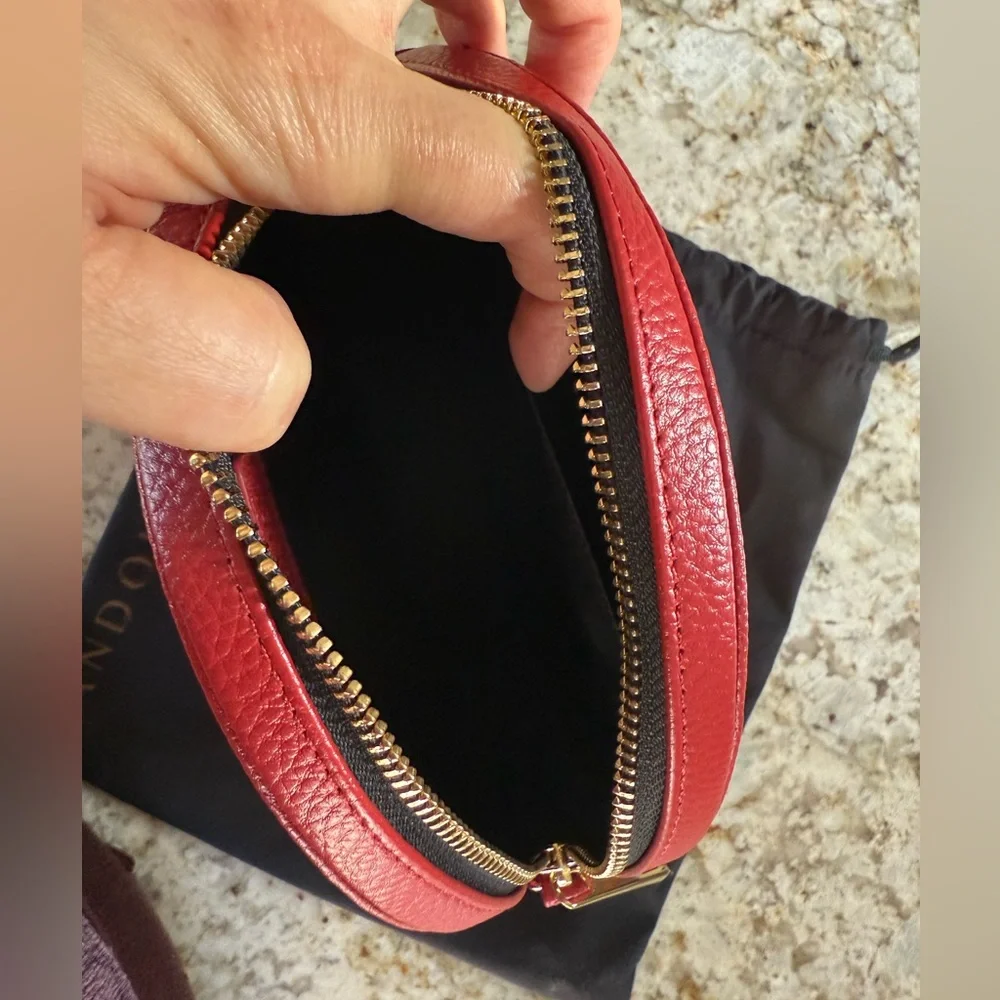 Bandolier round crossbody